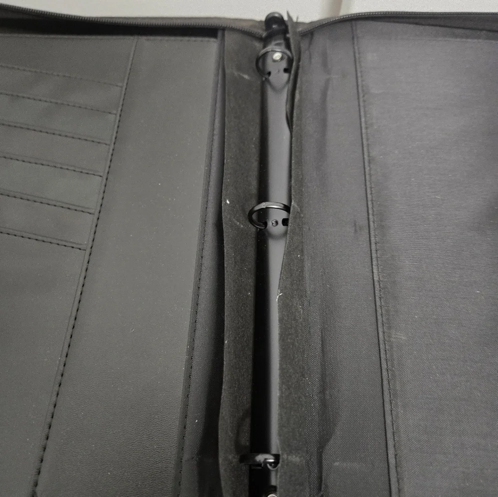 AT-A-GLANCE Professional Size Planner Cover